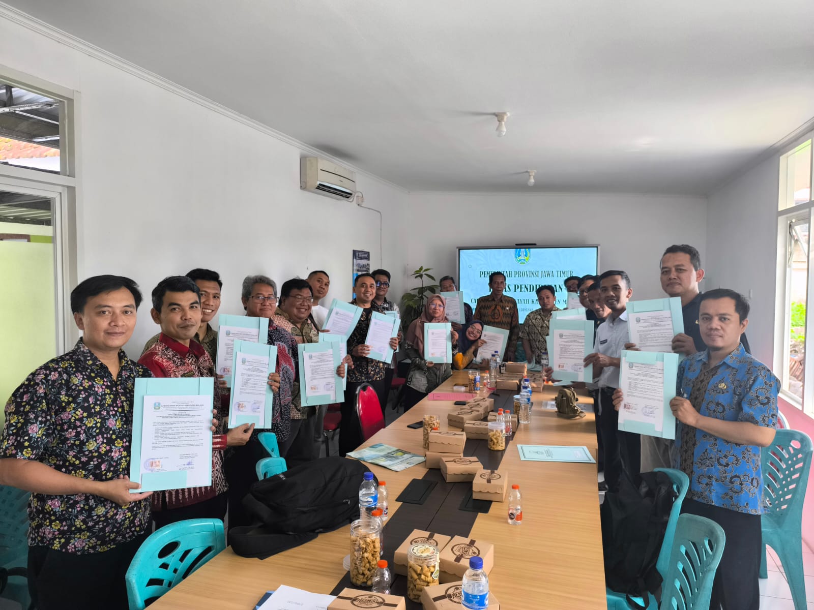 Komitmen Transparansi, Cabang Dinas Pendidikan Kabupaten Malang Gelar Penandatanganan Pakta Integritas SPMB 2026